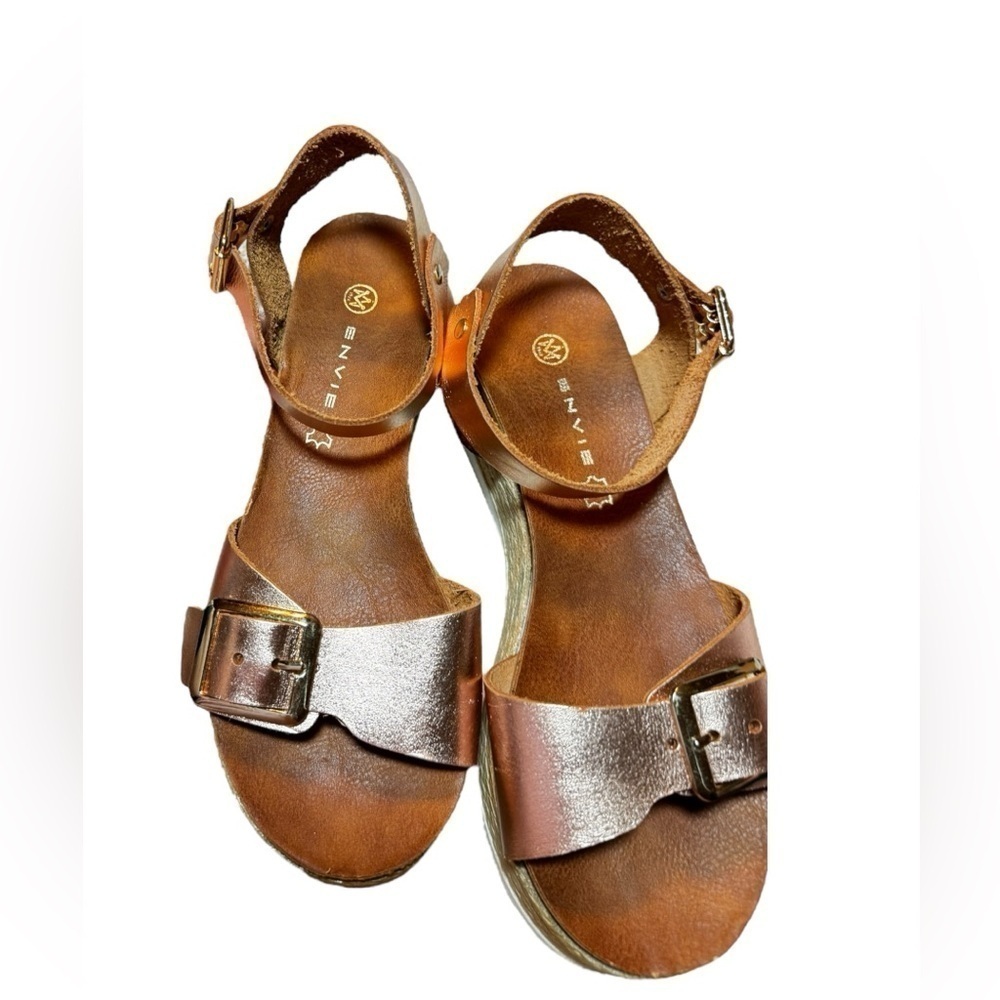 Envie Platform Woven Straw Wedge Sandals - Picture 2 of 6